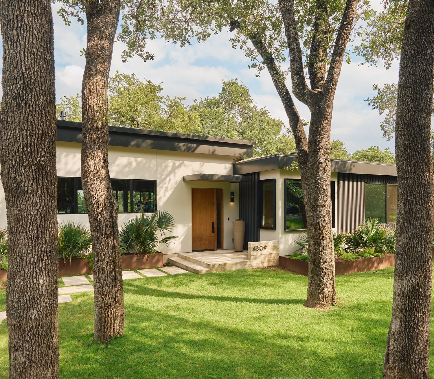 CENTURY 21 Preferred Commercial
